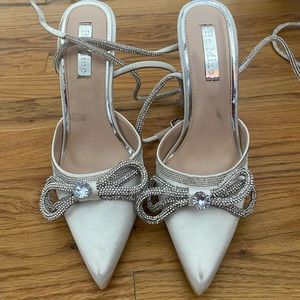 Bridal Bow Heels